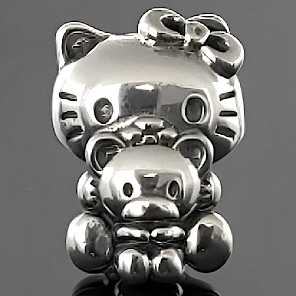 Hello Kitty Sterling Silver Charm - Picture 1 of 9